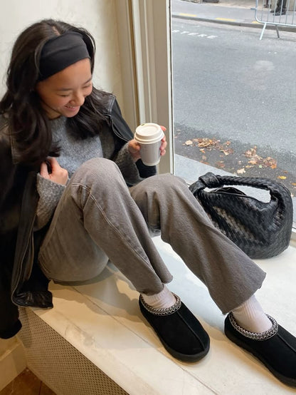 NordicComfort: Sueco Mujer con Chiporro